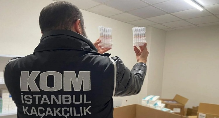 İstanbul’ da Kaçak İlaç Operasyonu