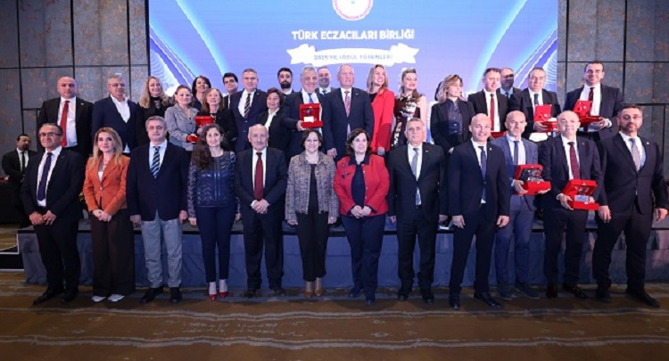 Onur Ödülleri Sahiplerini Buldu